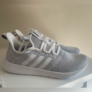 Size 10 cloud foam Adidas shoes - women’s